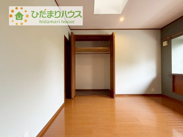 【収納】 | つくば市安食　中古戸建 | ハンガーパイプ付でお洋服の出し入れもラクラクです！