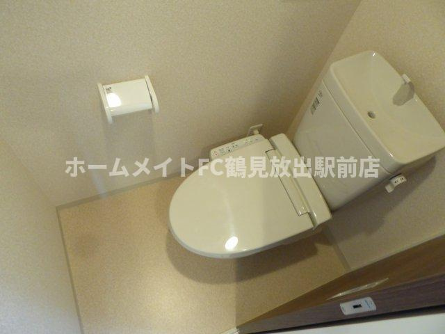 大阪市城東区東中浜２丁目の賃貸マンションのトイレ