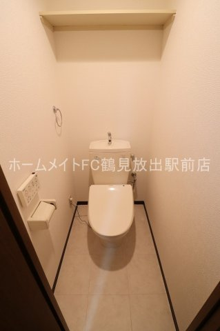 大阪市鶴見区今津南４丁目の賃貸マンションのトイレ