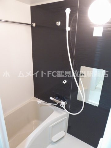 大阪市東成区深江北２丁目の賃貸マンションの浴室