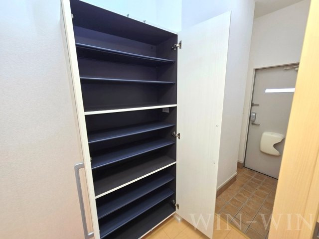 アイランド花月 Ⅱの玄関|イメージ（同建物内・同間取りの写真）