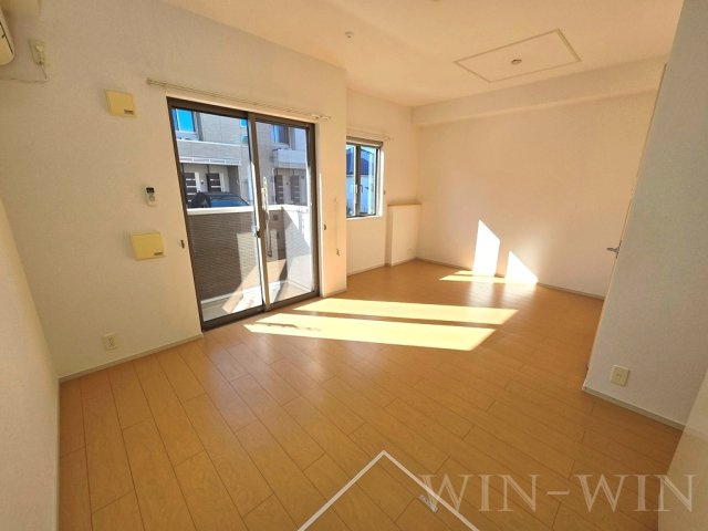 アイランド花月 Ⅱの居間・リビング|イメージ（同建物内・同間取りの写真）