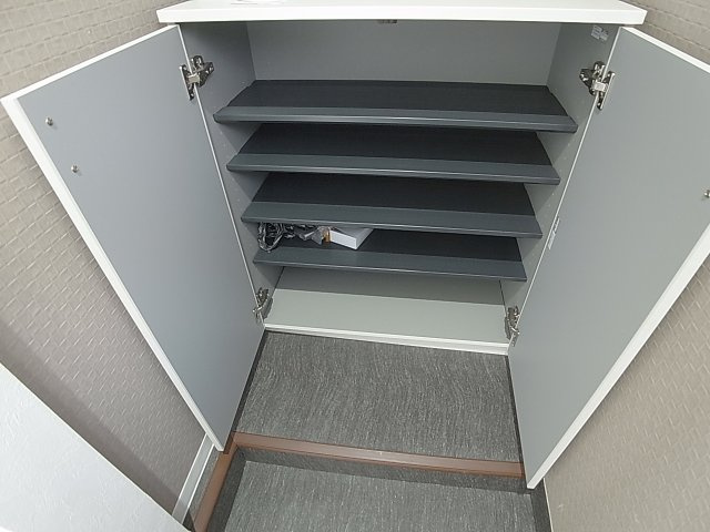 ＢＥＬＬ　ＨＩＬＬＳの玄関|シューズＢＯＸも完備