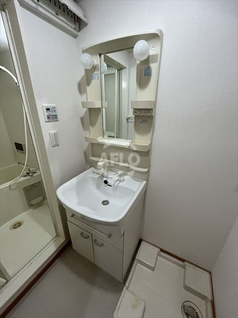 グラージュ小路の洗面所|グラージュ小路　独立洗面台