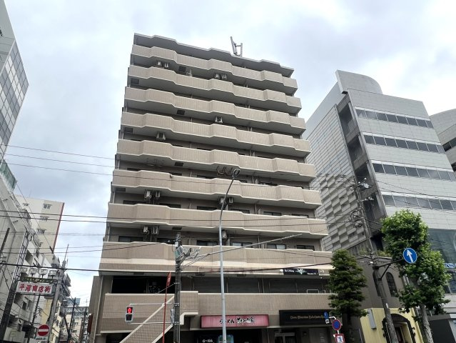毎日たくさんの駅をチョイスする生活もイケてます。１人なら超贅沢！２人なら余裕ある快適さ！立地最強、住んで安心な、『ライオンズマンション横浜第５』リノベーション