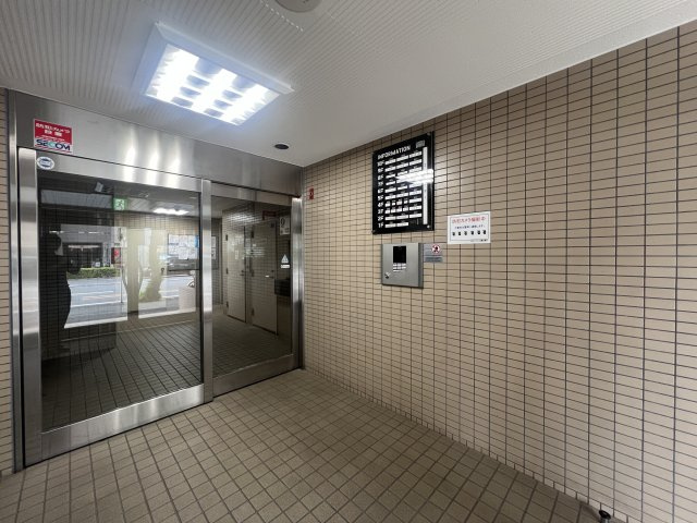 毎日たくさんの駅をチョイスする生活もイケてます。１人なら超贅沢！２人なら余裕ある快適さ！立地最強、住んで安心な、『ライオンズマンション横浜第５』リノベーションのその他共用部分