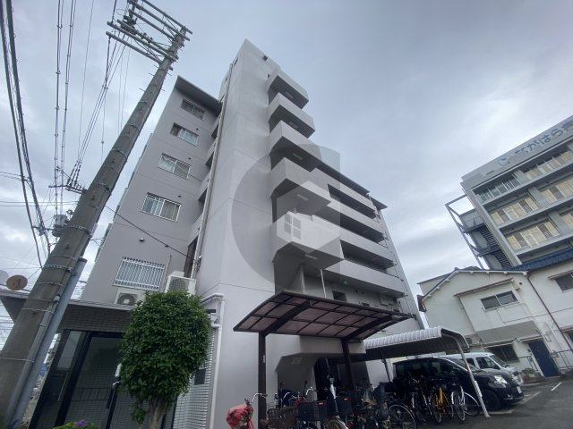 エステートあずま