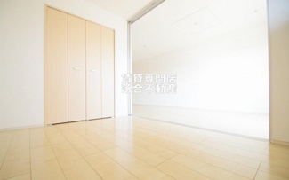 【寝室】 | プルメリア | 寝室にぴったりのお部屋
