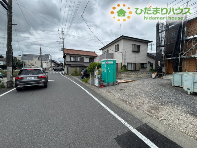 行田市桜町　第5　新築一戸建て　クレイドルガーデン　01の前面道路含む現地写真