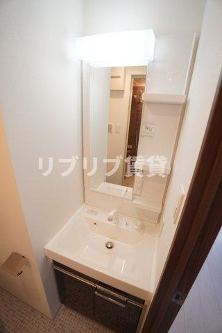 ジェノヴィア西千葉の洗面所