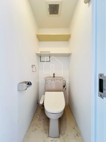 日宝ライフ十二軒町のトイレ|同マンション別部屋：参考写真
