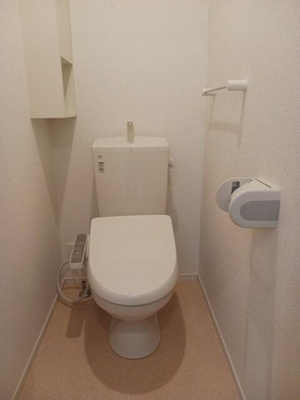 【トイレ】 | アニマリート | コンパクトで使いやすいトイレです
