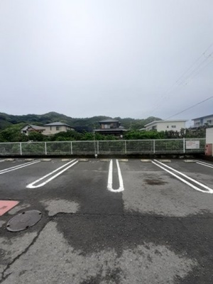 【駐車場】 | ウィン・ウィンＡ | 駐車場に車を止められます