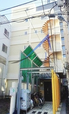 上野イースト