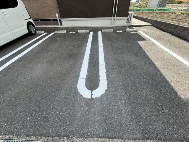 ウエスト　ポートの駐車場