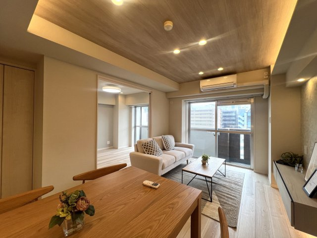 横浜駅周辺が庭となる地。その感覚、なかなか持てないですよね？はい、私もです。ってコトは、選ばれし人間のみが享受できるこの恩恵。部屋より楽しいかもれしれない！な、『モンテベルデ横浜』リノベーションのその他
