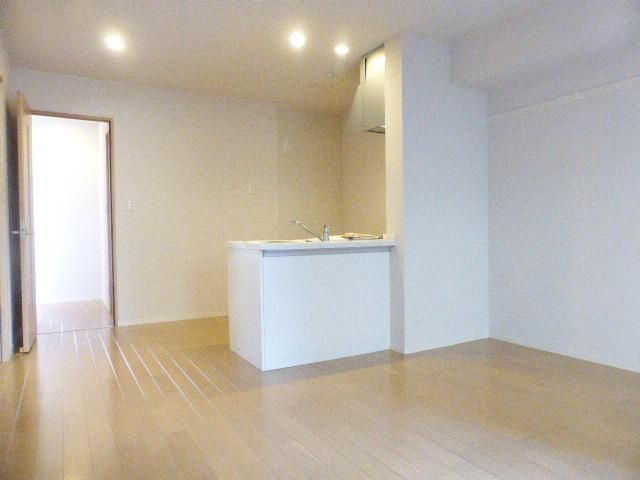 【居間・リビング】 | 西鶴間KIガーデンズ壱番館