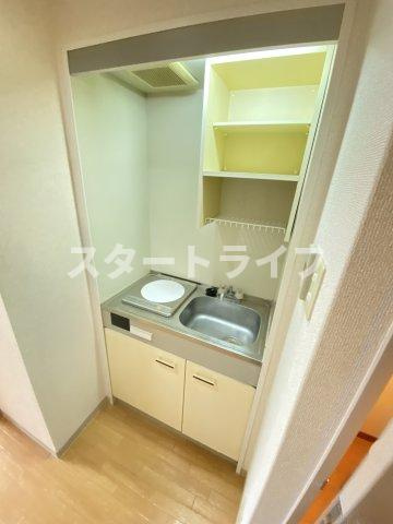 大阪市東淀川区下新庄４丁目の賃貸マンションのキッチン