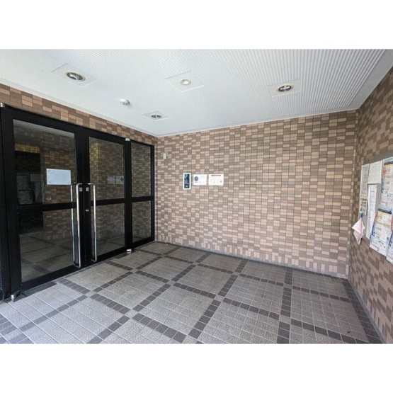【エントランス】 | CRECER新栄