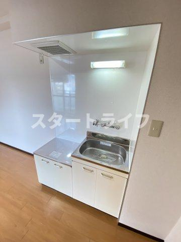 大阪市東淀川区下新庄４丁目の賃貸マンションのキッチン