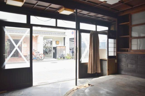 伏見　元和菓子屋さんの京町家の内装
