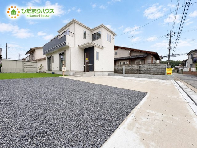 ひたちなか市津田　新築戸建　A号棟の駐車場|マイホームなら駐車場代がかかりません。しかも、自宅の駐車場で洗車ができます！今までコイン洗車に行っていた手間も省けて、節約にもつながります(^^♪