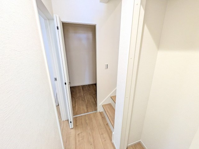 八王子市　東浅川町　新築一戸建て　６期の収納|～1階ウォークインクローゼットは大容量収納可能です～
