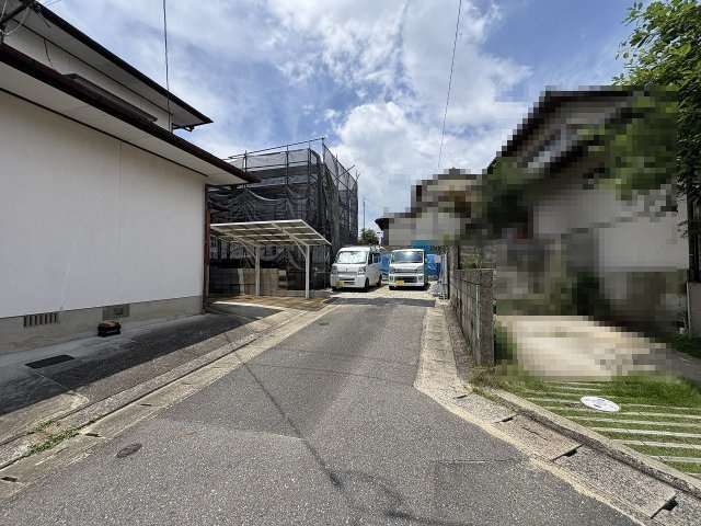 【その他】 | 福岡市南区大平寺2丁目5期・平屋　1号棟（全1棟）【仲介手数料無料・0円】 | 現地写真。前面道路です。
