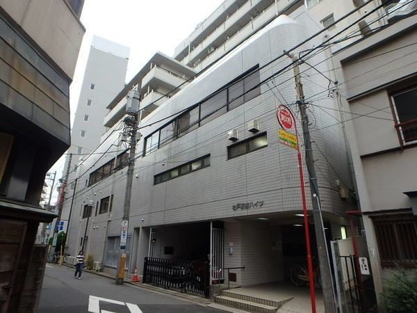 松戸駅前ハイツ の外観