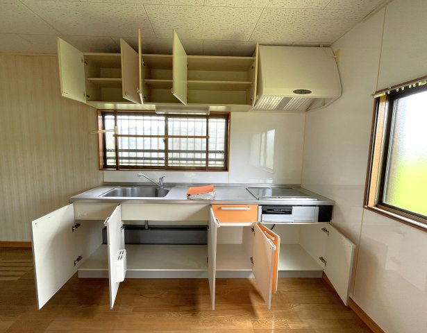 大網白里市下ヶ傍示S邸戸建のキッチン