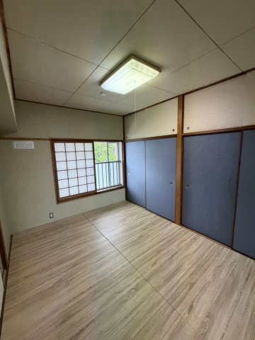 山御影マンションC棟の居間・リビング