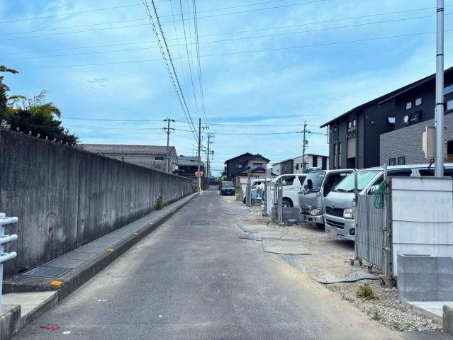タマタウン　大垣市浅草町3丁目（江東小）　全3区画分譲の前面道路含む現地写真|「現地（2026年6月19日）撮影」　
■前面道路　
■ヤマダ不動産　株式会社リライフ