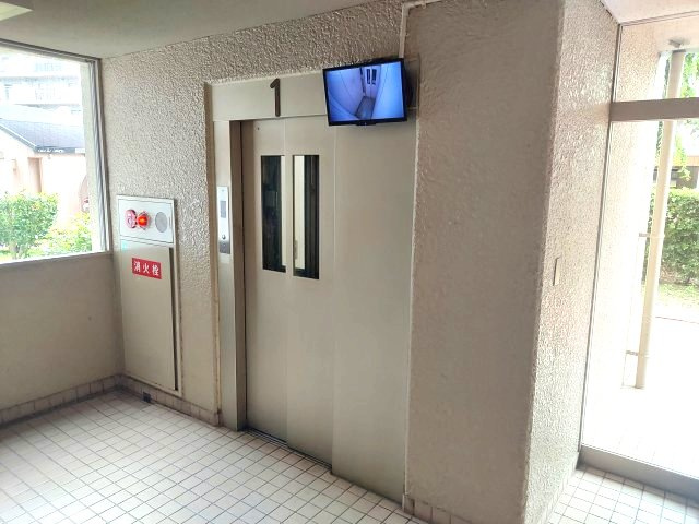 栄南団地3号棟のその他共用部分|エレベーター