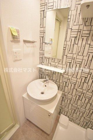 エスリード大阪NAGAHORI GATEの洗面所