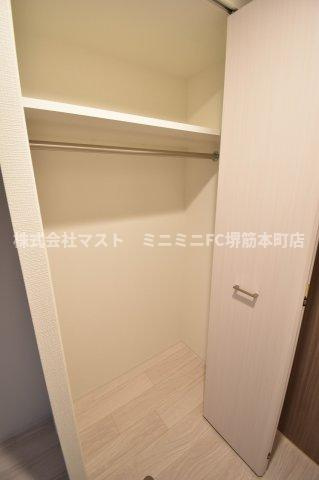 エスリード大阪NAGAHORI GATEの収納