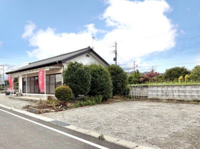 【中古戸建】高崎市棟高町の外観|■外観|シンプルで洗練されたデザインは住まう人の色に染まり、個性を映し出します♪本日見学可能(*＾＾*)