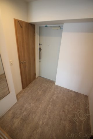 グランフォルテ田川の玄関