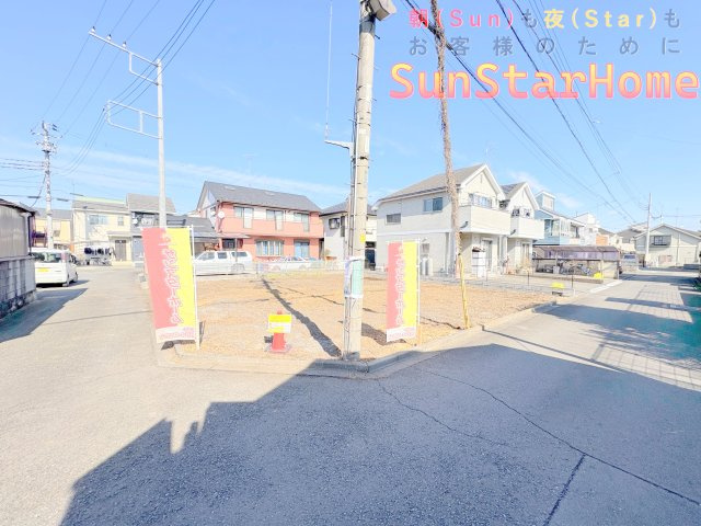 【サンスターホーム現地販売物件】福生市熊川　新築2号棟の前面道路含む現地写真