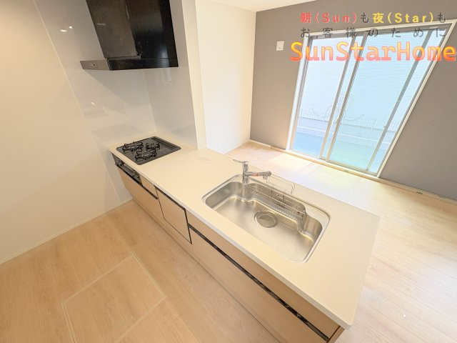 【サンスターホーム現地販売物件】福生市熊川　新築2号棟のキッチン