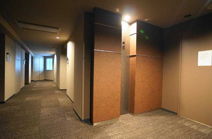 レジディア三軒茶屋　駅近　リノベーション済　南東角部屋のロビー