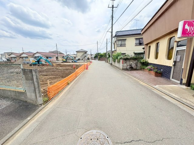 川越市上戸　建築条件なし売地　東武東上線『霞ヶ関駅』徒歩6分　【上戸小学区】の前面道路含む現地写真