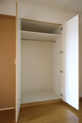 ルーブル中野沼袋弐番館の収納