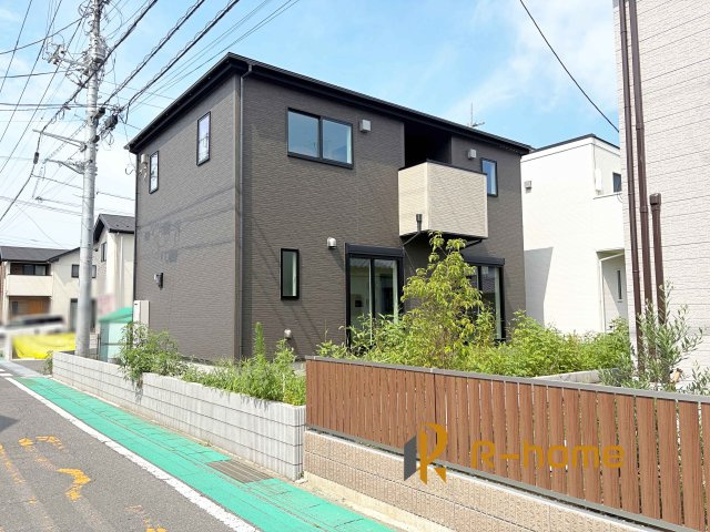 取手市井野第1期　新築戸建て　1号棟の外観|ご予約を頂ければ、『平日』はもちろん『早朝』や『夜間』もご見学可能です♪お気軽にお申し付けください♪
