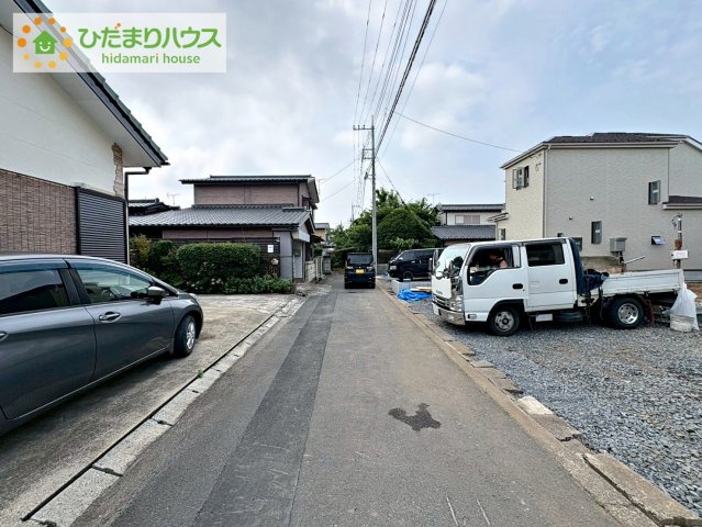 ひたちなか市津田　新築戸建　B号棟の前面道路含む現地写真|是非一度、ご家族そろってご内覧ください♪