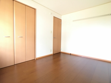サンフルさがみ野の寝室