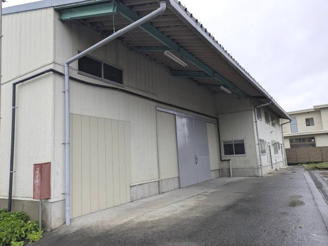 春日部市増戸の倉庫