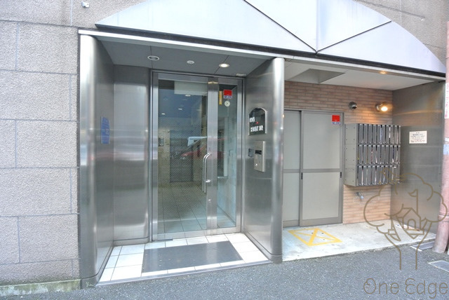 レジデンスイン梅田のエントランス
