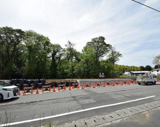 伊東市富戸　事業用地の前面道路含む現地写真