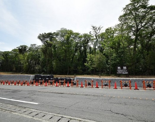 伊東市富戸　事業用地の前面道路含む現地写真
