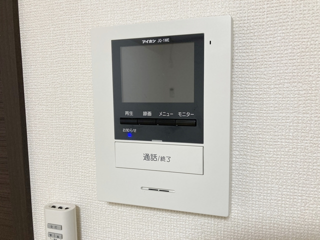 コンフォート桜木のセキュリティ|モニター付きインターホン。
